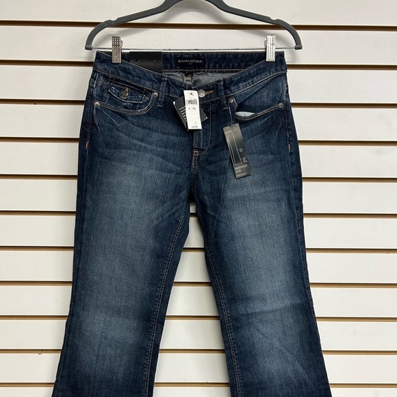 Banana Republic Bootcut Fit Jeans‎ - NWT - Size 27/4S - Picture 2 of 12
